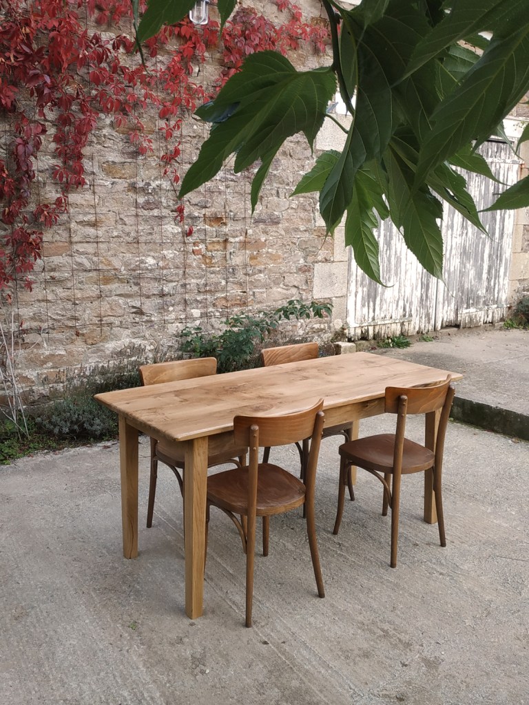 table de ferme