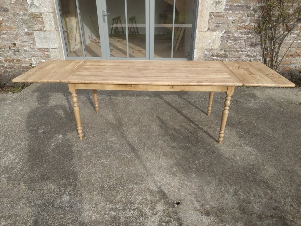 table de ferme orme
