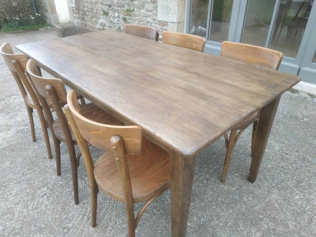 table de ferme chene