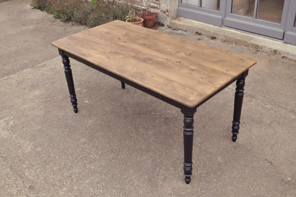 table de ferme en orme