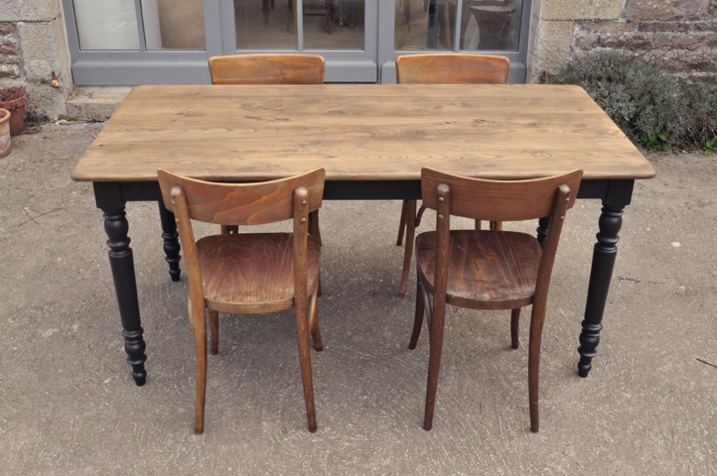 table de ferme en orme